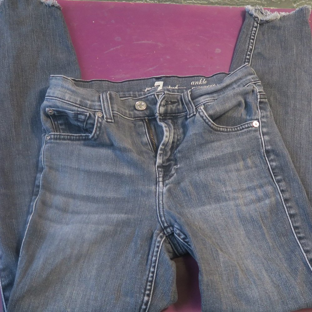 7 For All Mankind ankle Gwenevere denim jeans in off black size 25.
